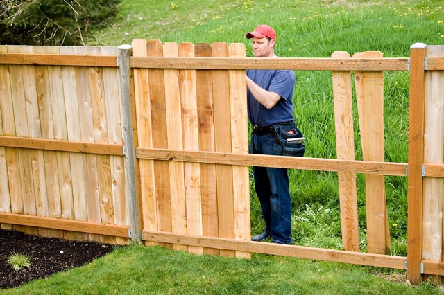 Fencing Hayes, Harlington, UB3, UB4